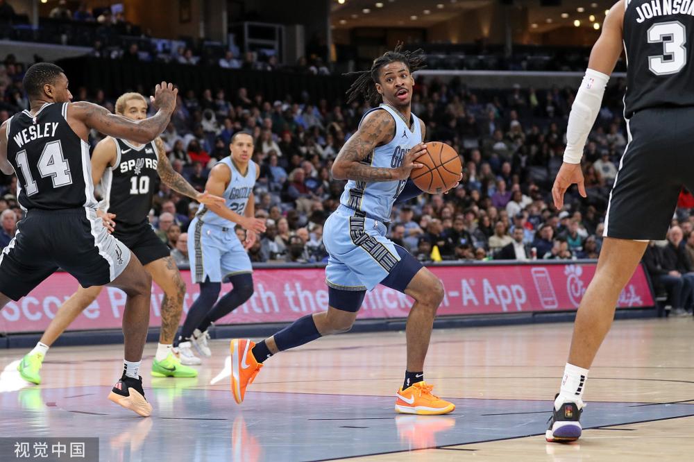 勇敢地出手 勇敢地出手