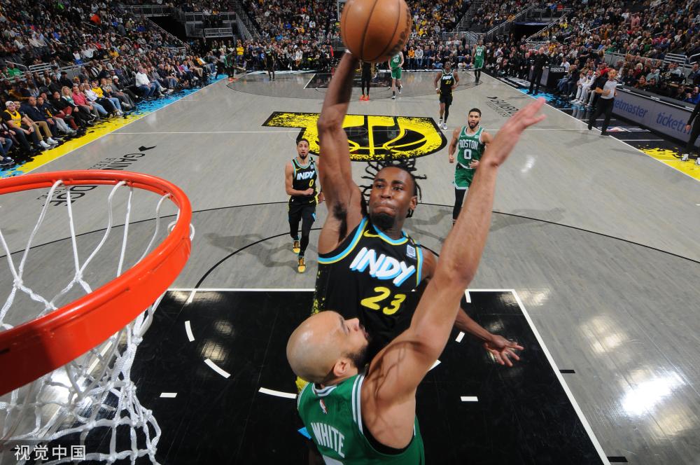 在现代足球 在现代足球